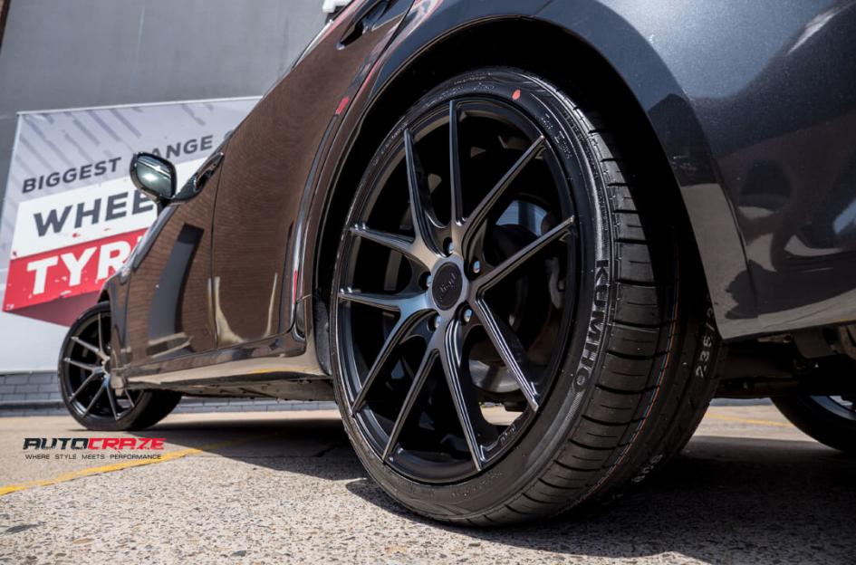 LEXUS-IS250-TARGA-BLACK---MACHINED-WITH-DOUBLE-DARK-TINT